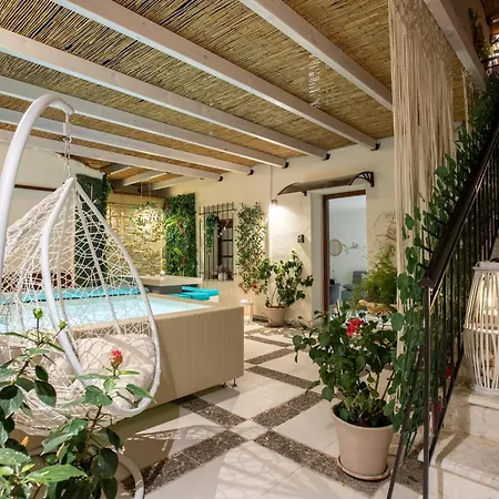 Belle Epoque Halepa's House & Chania (Crete)
